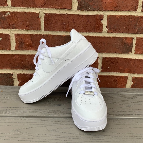 nike air force 1 low platform